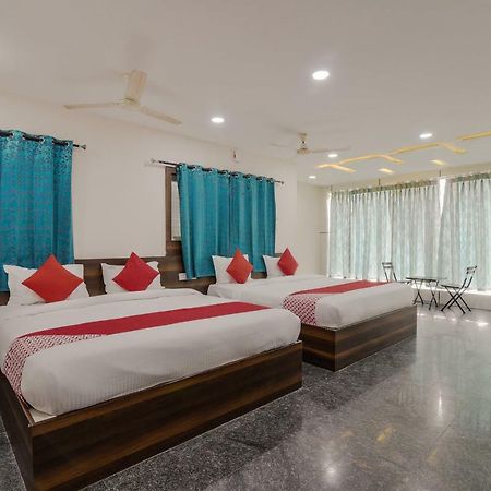 Oyo 38622 Neema Residency Anantapur Exterior photo