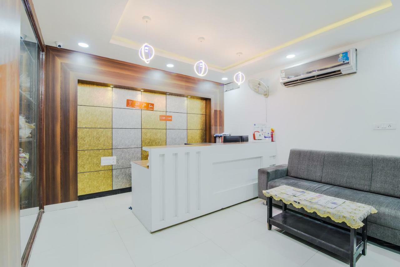 Oyo 38622 Neema Residency Anantapur Exterior photo
