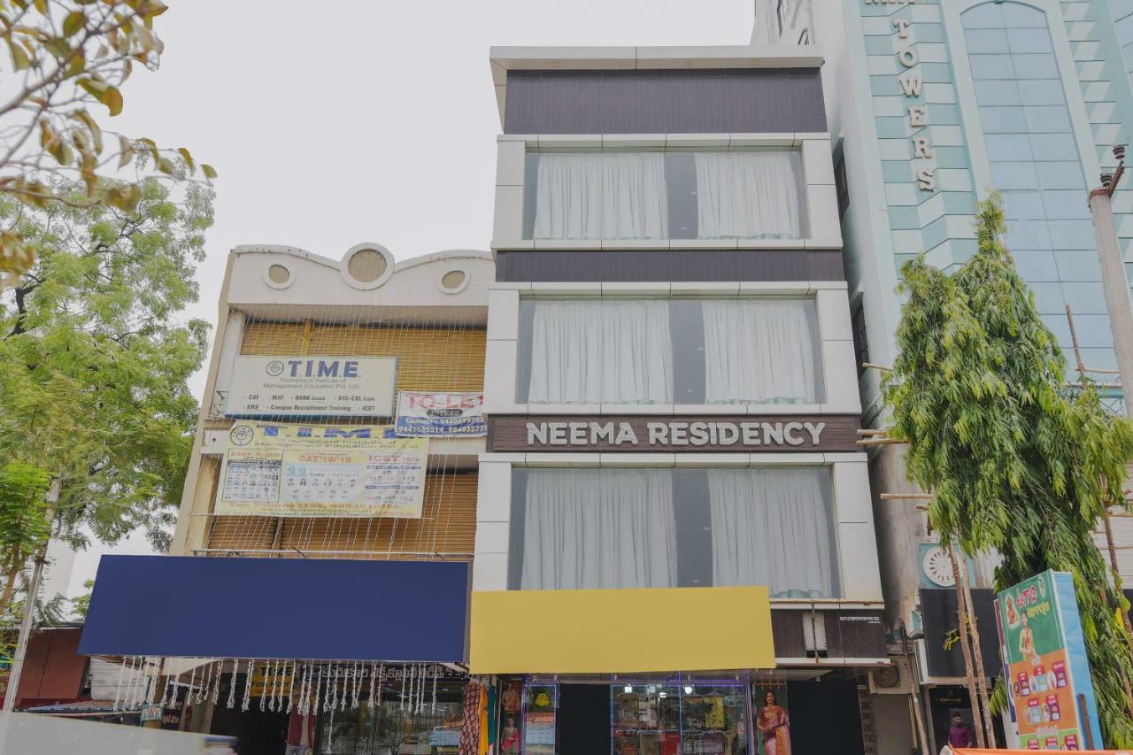 Oyo 38622 Neema Residency Anantapur Exterior photo