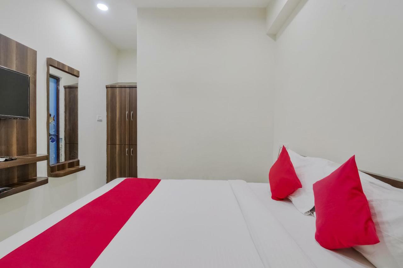 Oyo 38622 Neema Residency Anantapur Exterior photo