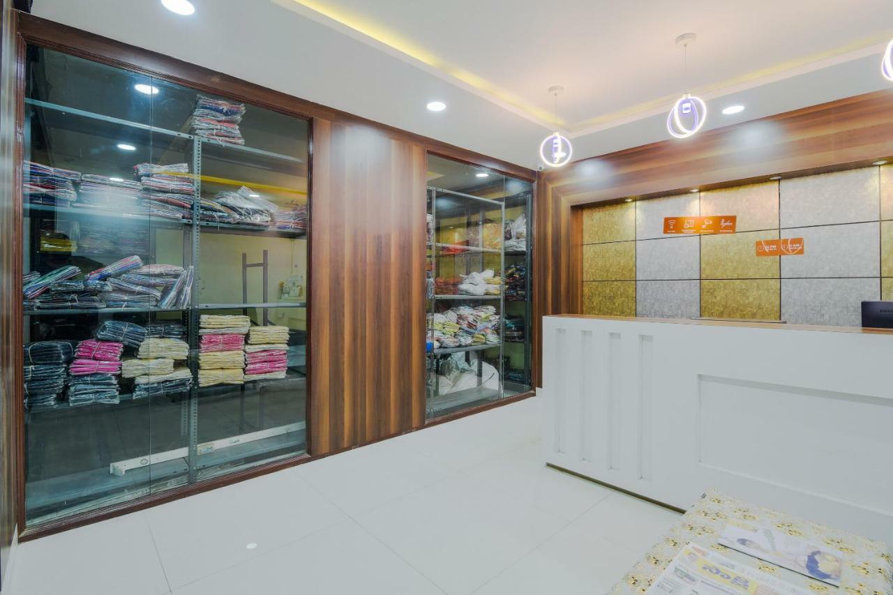 Oyo 38622 Neema Residency Anantapur Exterior photo